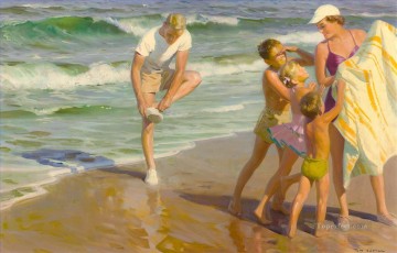 family at beach Oil Paintings